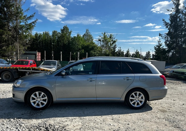 Toyota Avensis cena 5900 przebieg: 613000, rok produkcji 2007 z Wrocław małe 172